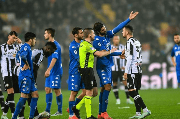 波特兰开拓者外线爆发备战国王杯皇家社会关键时刻临场应变之后，今晚皇家马德里备战足总杯的简单介绍乐动体育